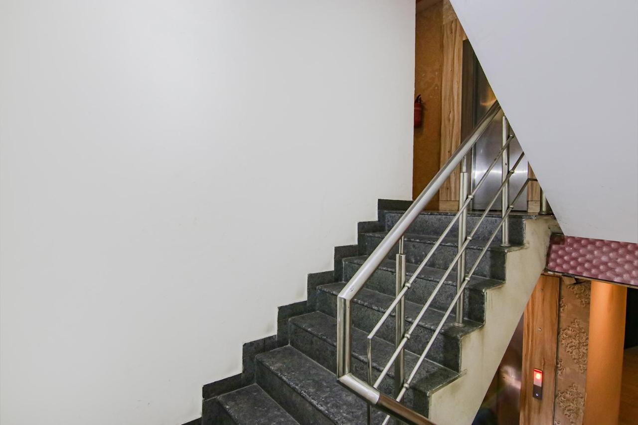 Fabhotel Gs Mohali Buitenkant foto